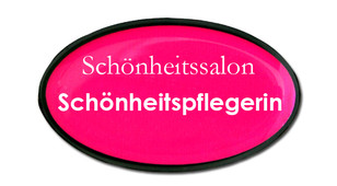 Geformte Namensschilder aus Kunststoff - Schwarzer Rand und Hintergrund in rosa | www.namensschilder-nbi.de